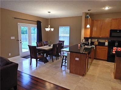 Breakfast Area/Room.