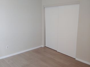 17562 Sequoia St APT 3, Hesperia, CA 92345