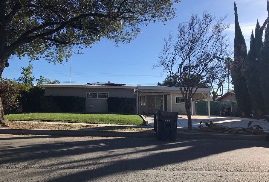1st image of 402 E Hartzell Ave