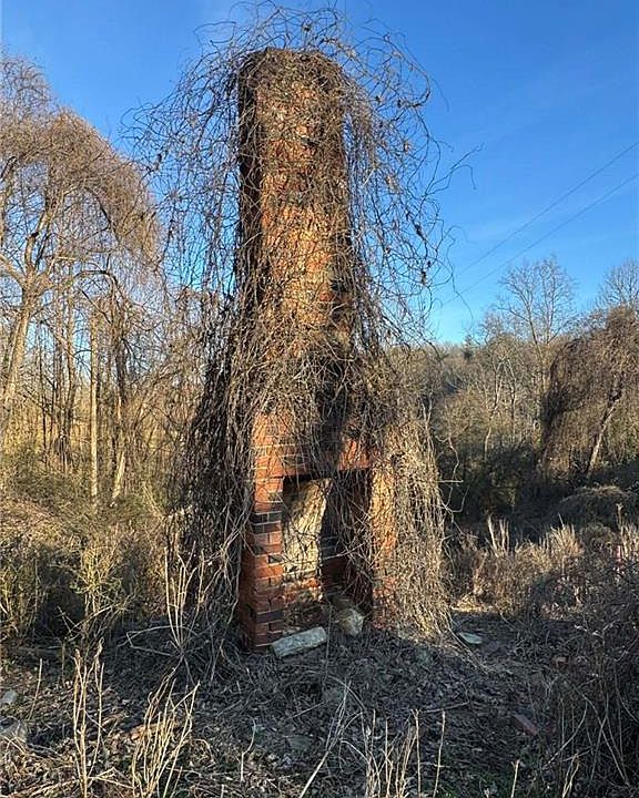 1st image of 2 Rock Creek Ch Rd