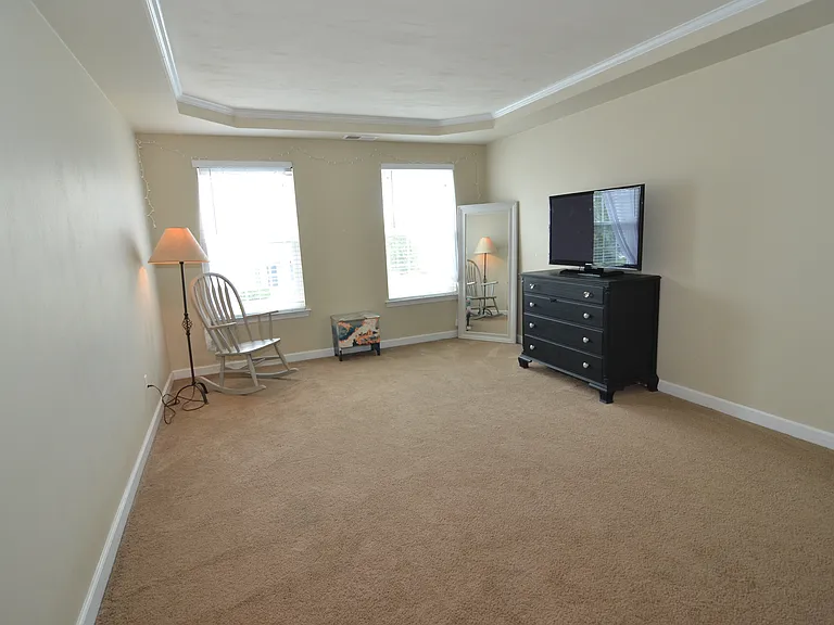 717 Tyler Way — Photo 15