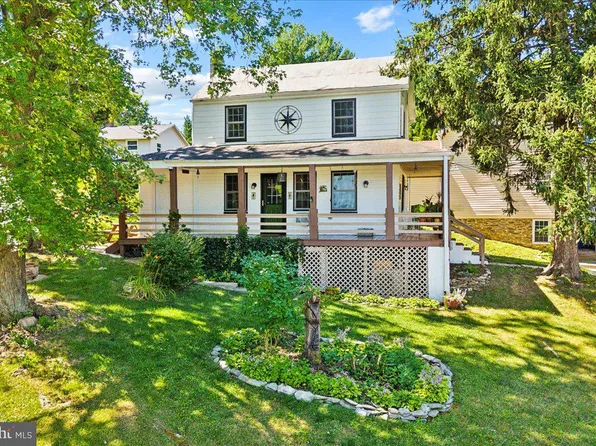 28 Walnut St, Middletown, MD 21769