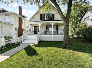 1043 Maple Ave, Downers Grove, IL 60515