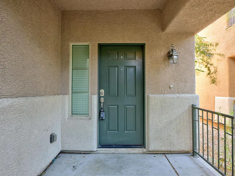 7720 Vibrant Thread Ct — Photo 3