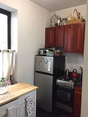 Rented by Dynamik Realty | media 23