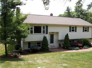 407 S River Rd, Tolland, CT 06084