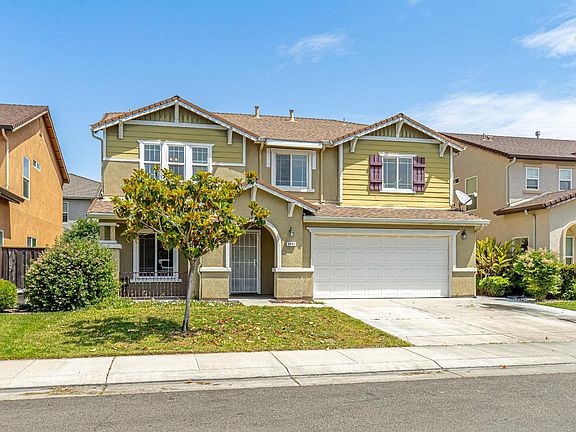 3rd image of 2241 Cypress Springs Dr