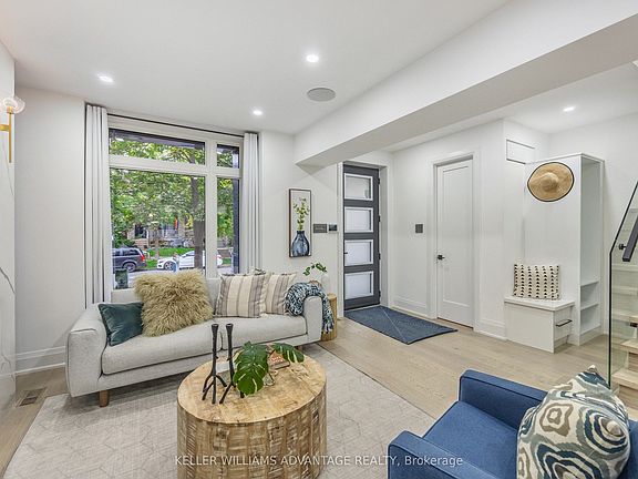 4th image of 36 Lockwood Rd