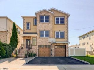 318 Spencer St, Elizabeth, NJ 07202