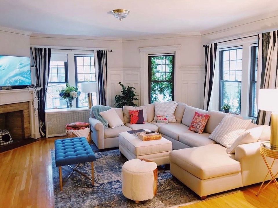 1st image of 109 Saint Paul St #1R