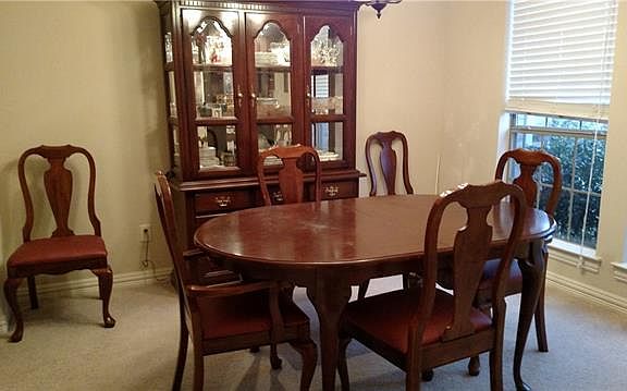 3rd image of 1113 Northwood Ln