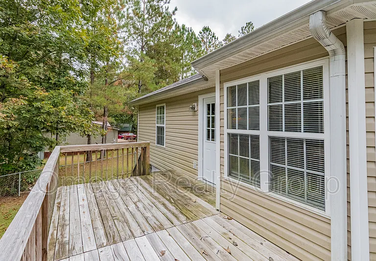 2587 Evergreen Rd — Photo 25