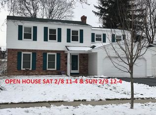 1728 Cherrylawn Dr, Toledo, OH 43614