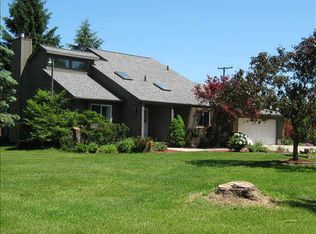 21337 Merriman Rd, New Boston, MI 48164