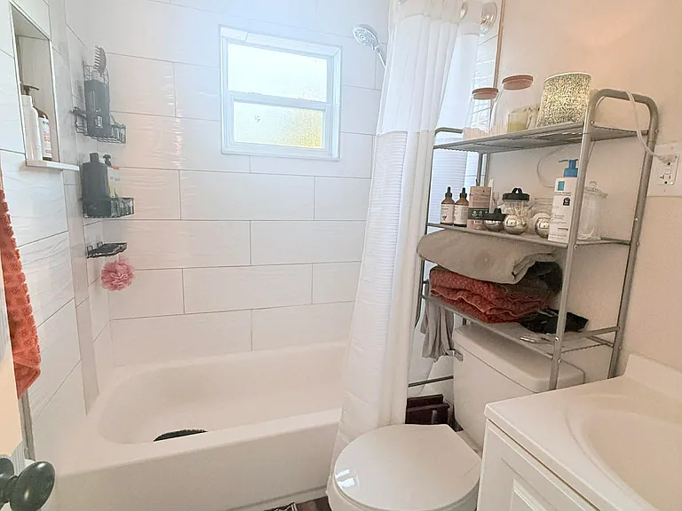 2858 Freemont Ter S #3 — Photo 4