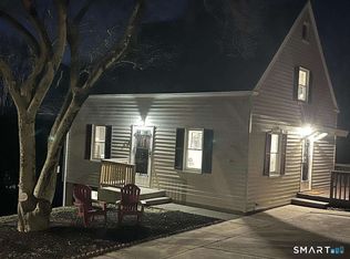 34 Buckingham Avenue, Norwich, CT 06360