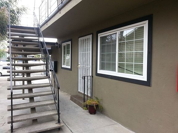 4th image of 872 S 45th St