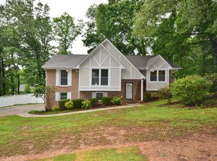 2005 Yancy Dr, Bessemer, AL 35022