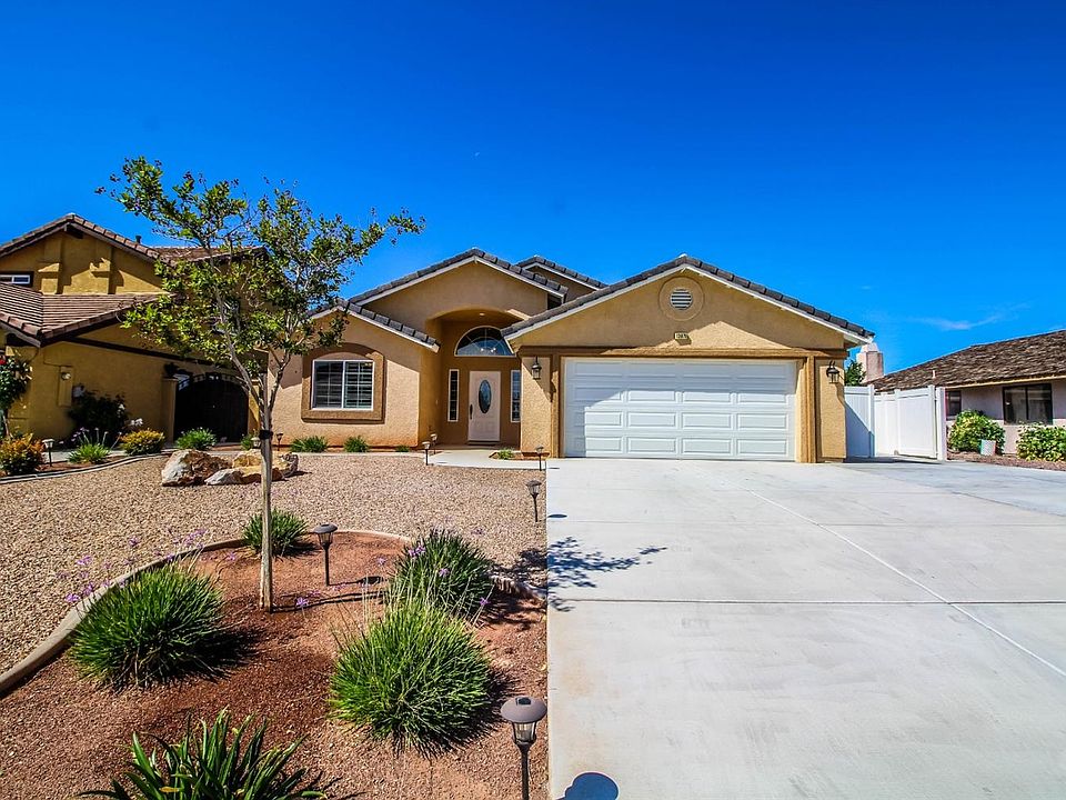 1st image of 13976 Driftwood Dr