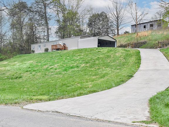 2nd image of 257 Hickory Hills Rd