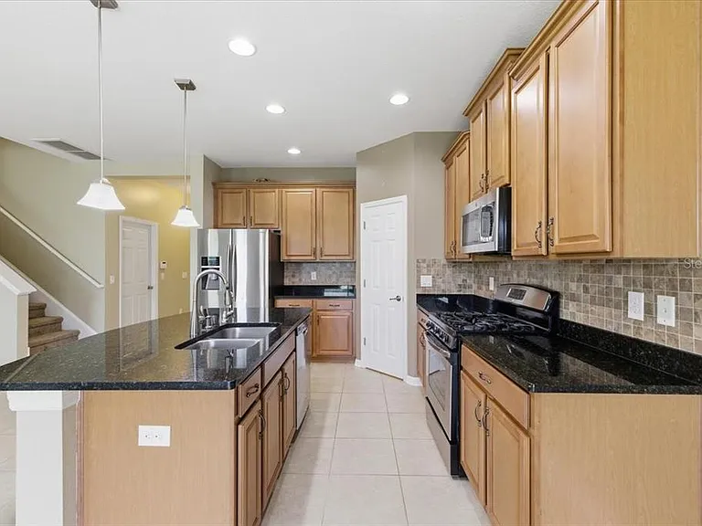 5105 Oakline View Dr — Photo 9