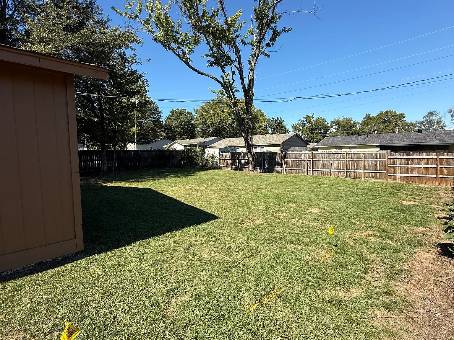 3 bed, 1.5 bath, 1204 sqft, $1,200 — Photo 2