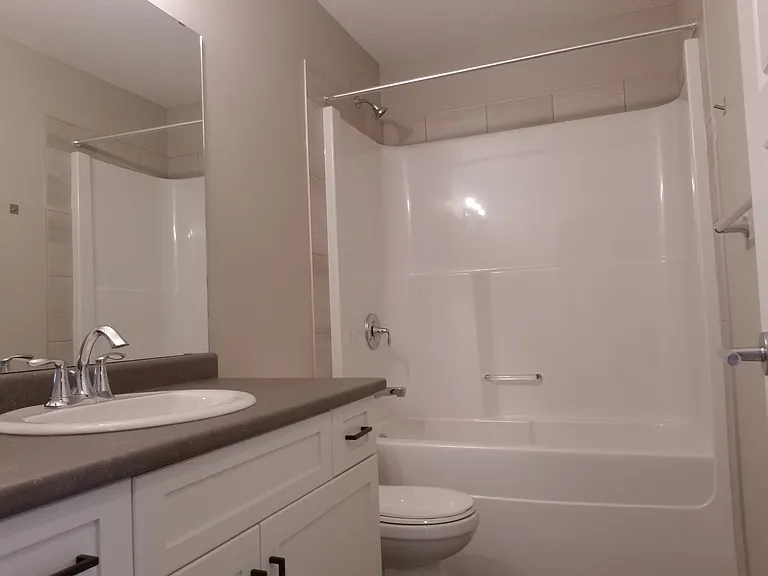 1363 Adamson Dr SW — Photo 9