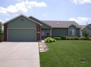 2225 E Summerset St, Derby, KS 67037