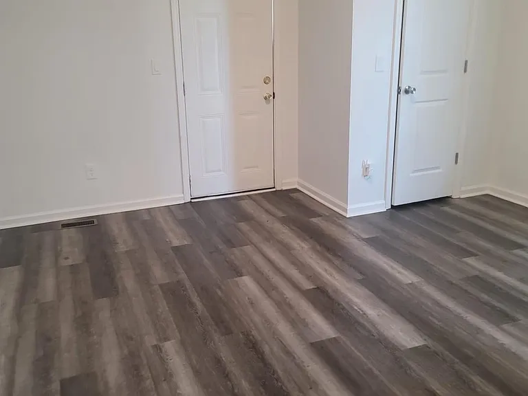 973 Ira St SW #A — Photo 11