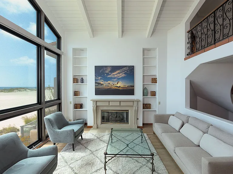 3265 Ocean Dr — Photo 4