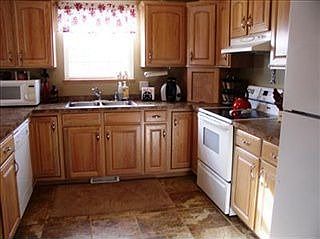 4th image of 14801 Glen Valley Dr