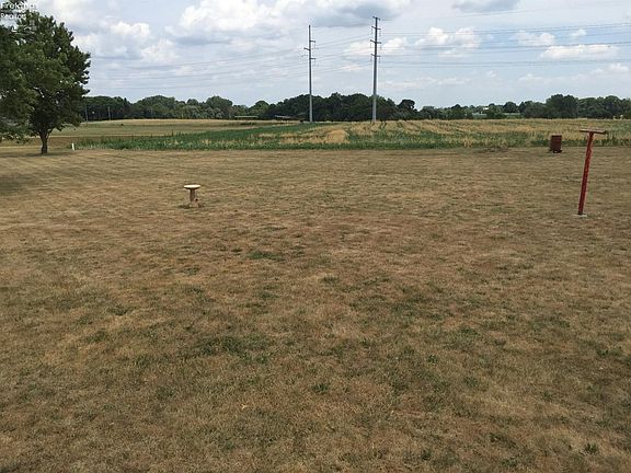 3rd image of 889 N Township Road 15