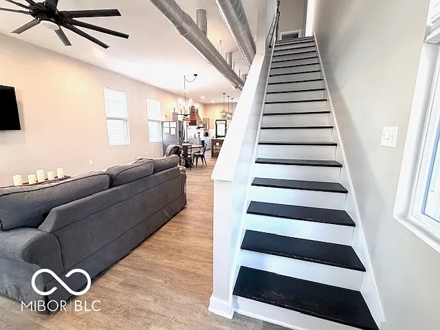 656 N Beville Ave — Photo 13