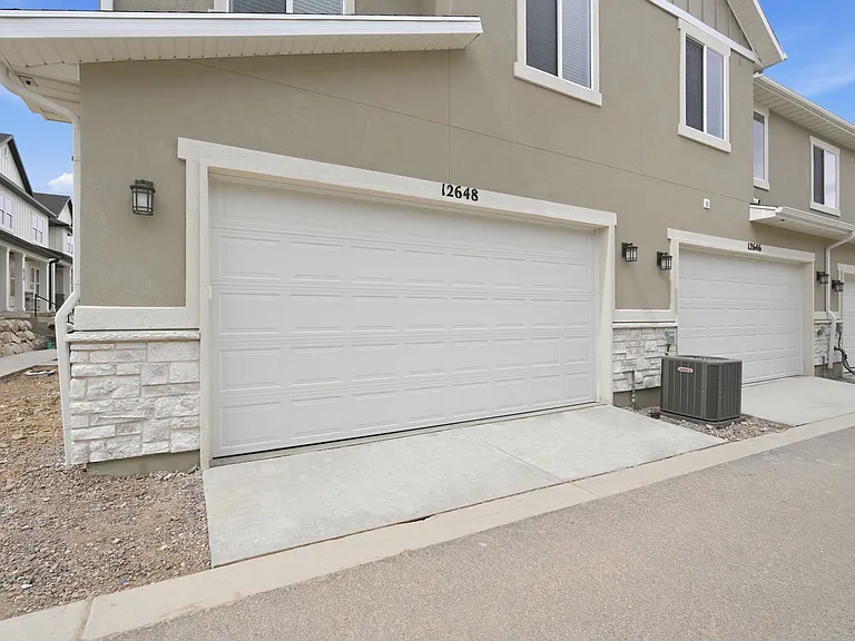 12648 S Mine Loop Ln — Photo 24