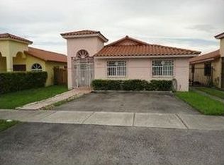 8954 NW 112th Ter, Hialeah Gardens, FL 33018