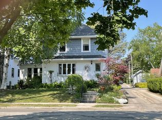 944 Lincoln Blvd, Manitowoc, WI 54220