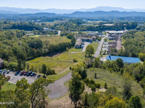17R Murrell Meadows Dr, Sevierville, TN 37876