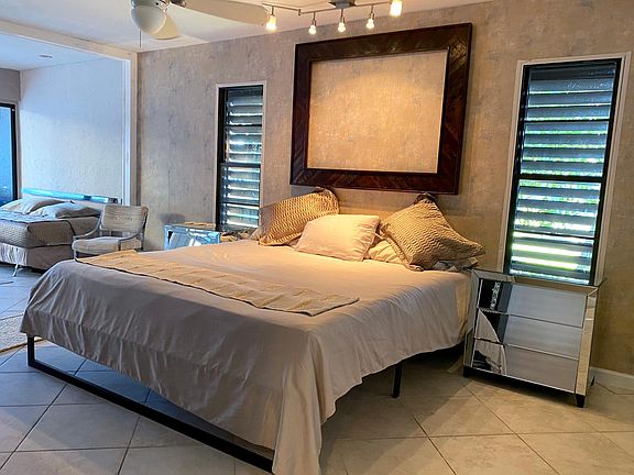 4th image of 3942 Glen Oaks Manor Dr #19