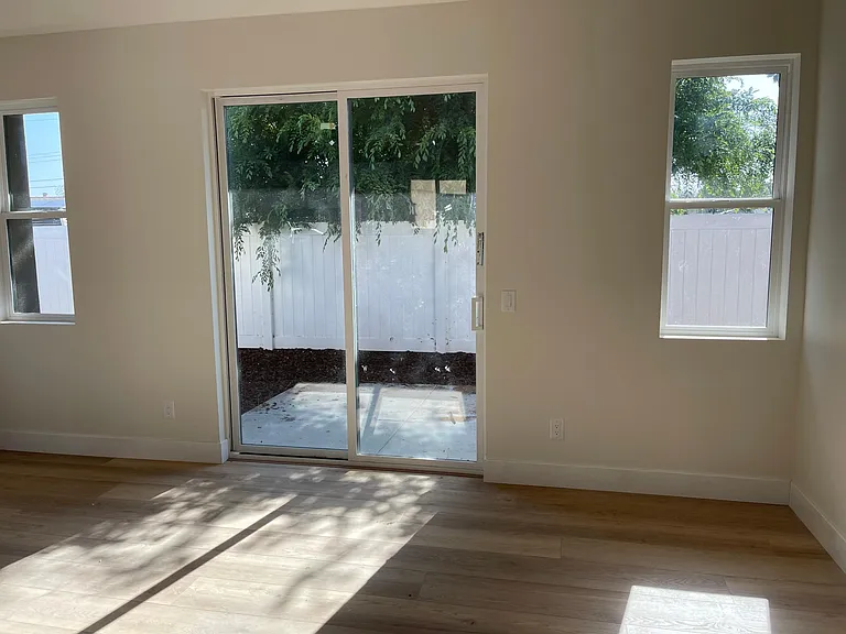434 Emilia Pl — Photo 7