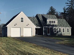 24 Shetland Rd, Chester, NH 03036