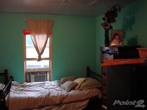 4th image of 914 Baird Ave
