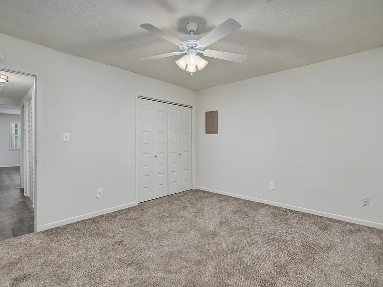 Dogwood - Bedroom