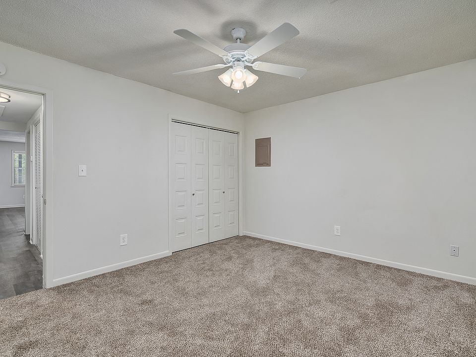Dogwood - Bedroom