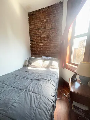 Rented by Bond New York | media 12