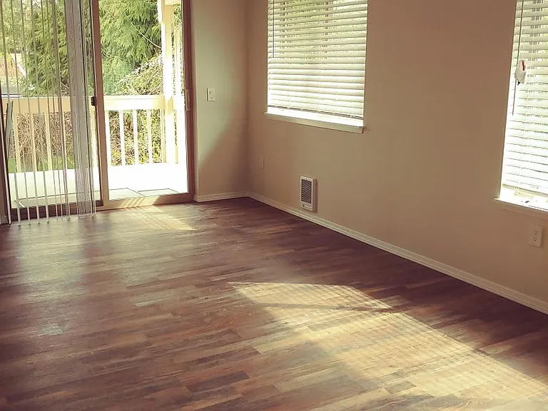 701 Ford Ave — Photo 6