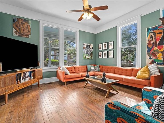 3rd image of 1508 Dauphin St