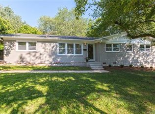 3400 Dunaire Dr, Charlotte, NC 28205