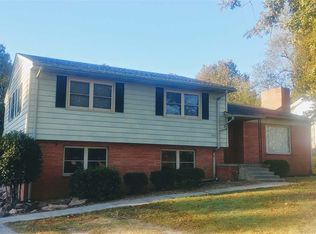 1800 Hillcrest Dr, Paragould, AR 72450