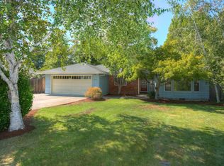 548 Hogan Ave, Medford, OR 97504