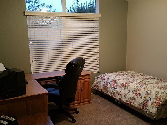 Den or 3rd Bedroom